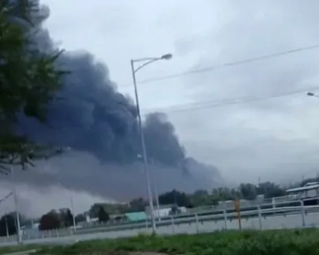 Russia's Oil Infrastructure Confronts Major Struggles Due to Ukrainian Aerial Attacks